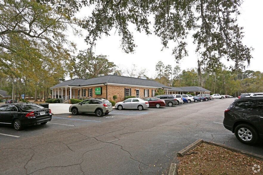 Primary Photo Of 1605 E Plaza Dr, Tallahassee Medical For Lease
