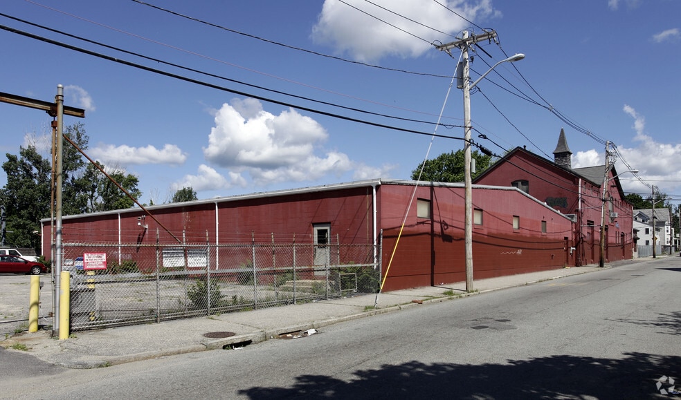 More Photos Of 333 Bucklin St, Providence Manufacturing For Sale