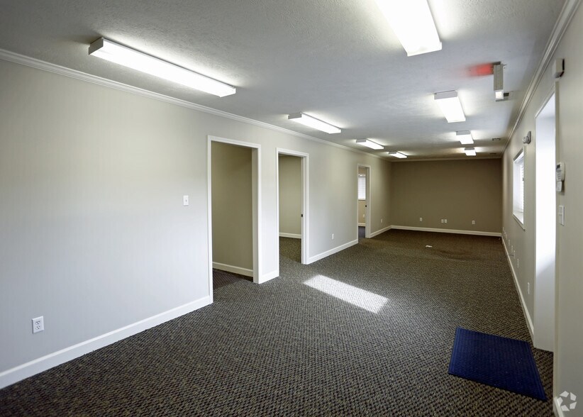 More Photos Of 93 Miller Dr, Jackson Industrial For Sale