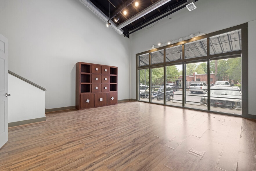 More Photos Of 226 W Washington St, Madison Freestanding For Sale