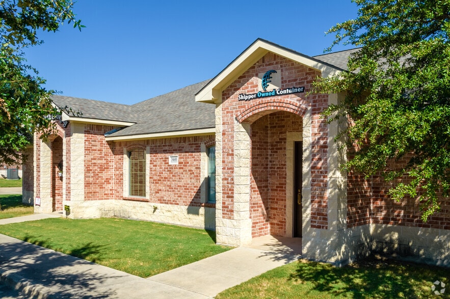 More Photos Of 3440 Eldorado Pky, McKinney Office For Sale