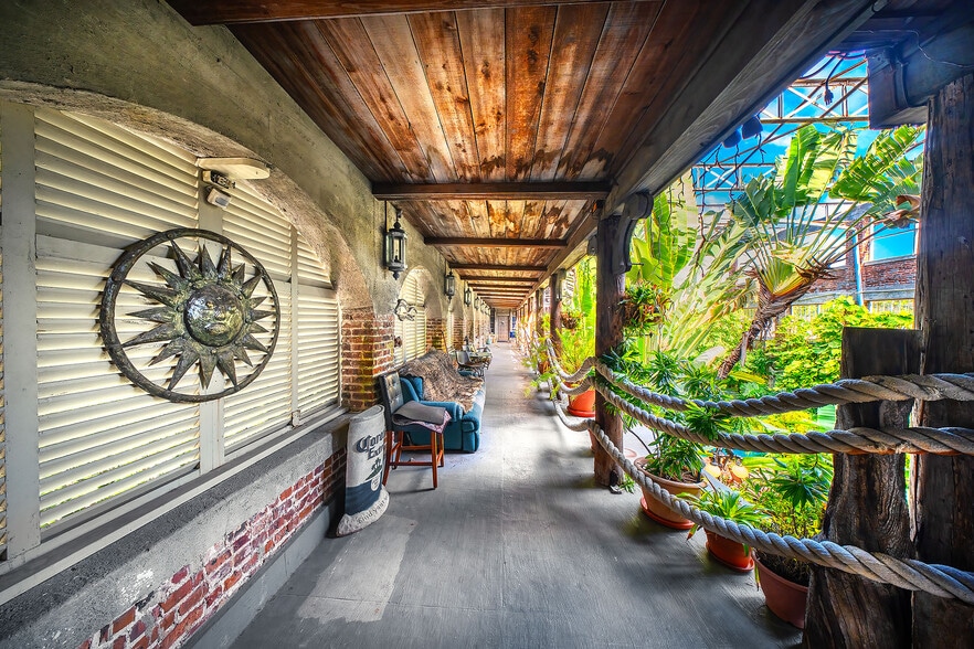 More Photos Of 314 Simonton St, Key West Flex For Sale