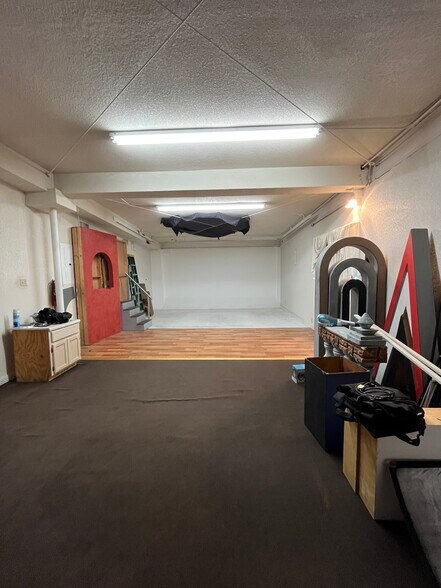 More Photos Of 102 W Calton Rd, Laredo Office Residential For Sale