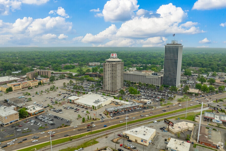 More Photos Of 5050 Poplar Ave, Memphis Office For Lease