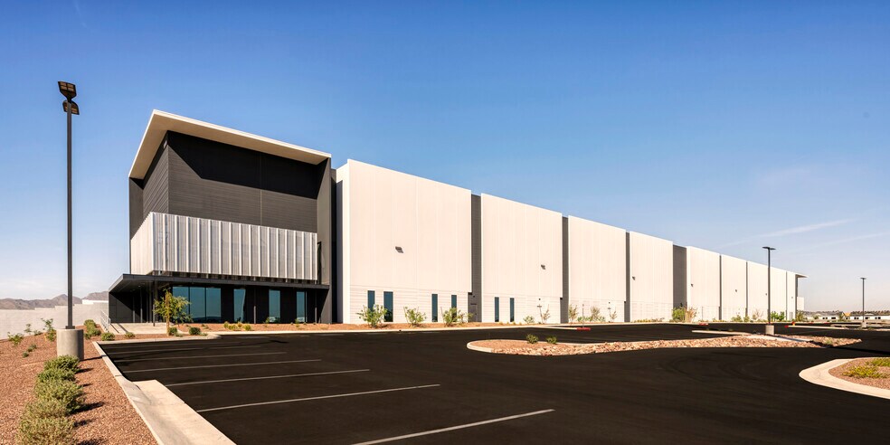 More Photos Of NWC of Route 303 & W Glendale Avenue, Litchfield Park Unknown For Lease
