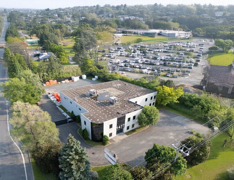 Primary Photo Of 1477 Rue Nobel, Sainte-julie Warehouse For Sale