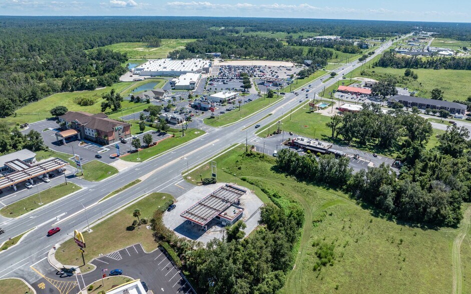 More Photos Of 6669 US-129 Hwy, Live Oak Convenience Store For Sale