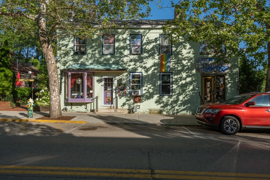 More Photos Of 220 Xenia Ave, Yellow Springs Storefront For Sale