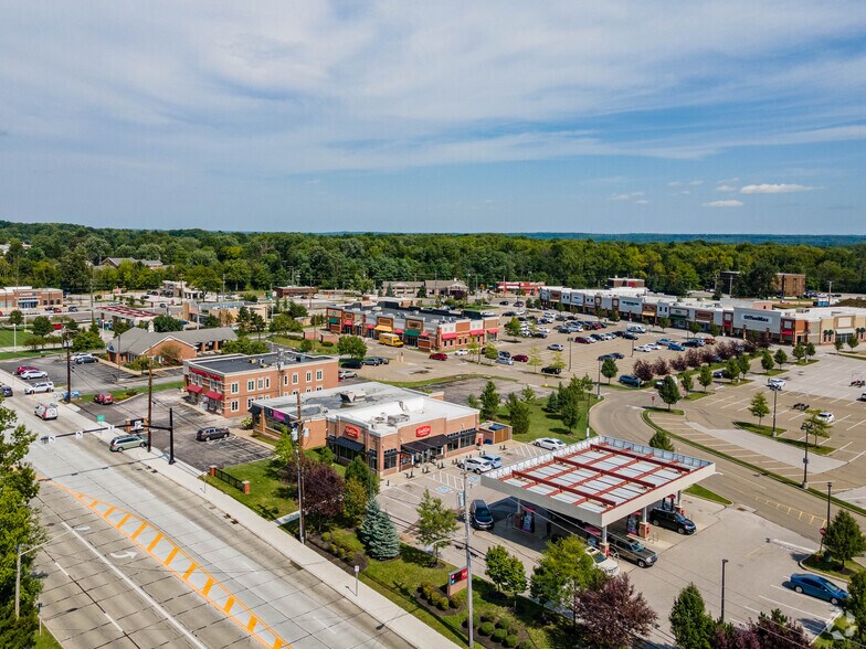 More Photos Of 34501 Aurora Rd, Solon Medical For Lease