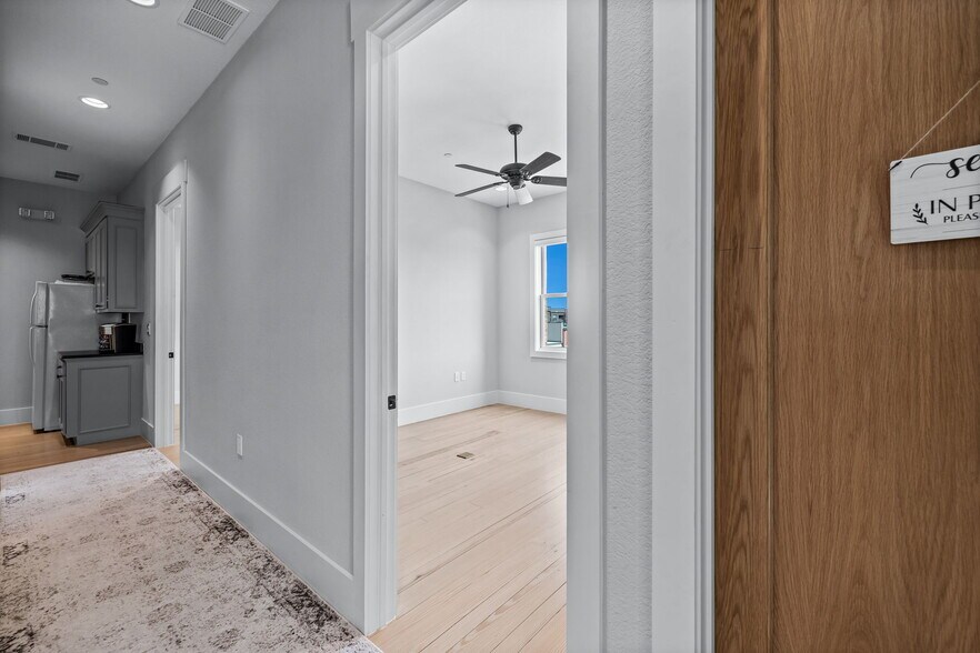 More Photos Of 161 Summit Ave, Southlake Office Residential For Lease