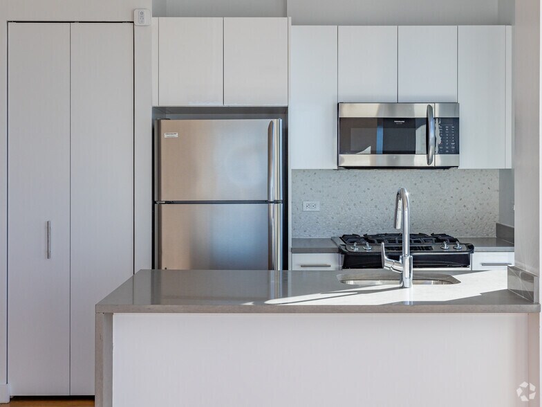 More Photos Of 606 W 57th St, New York Multifamily For Sale