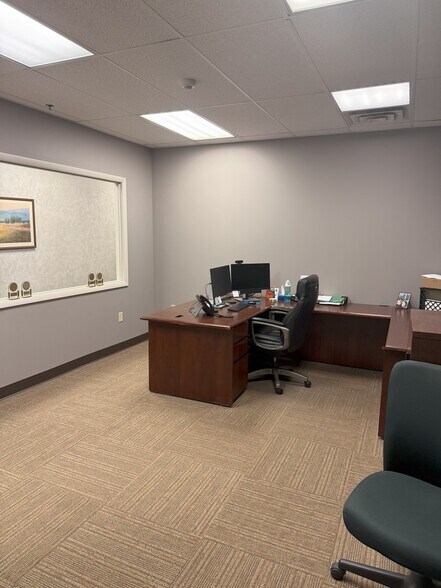 More Photos Of 451 S Main St, North Syracuse Medical For Lease