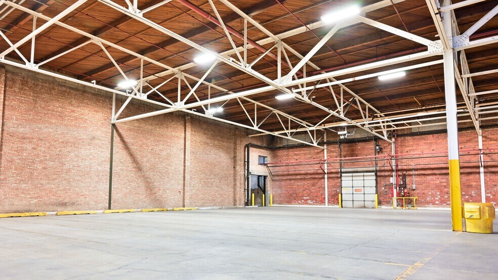 More Photos Of 347 N 43rd Rd, Mendota Food Processing For Lease