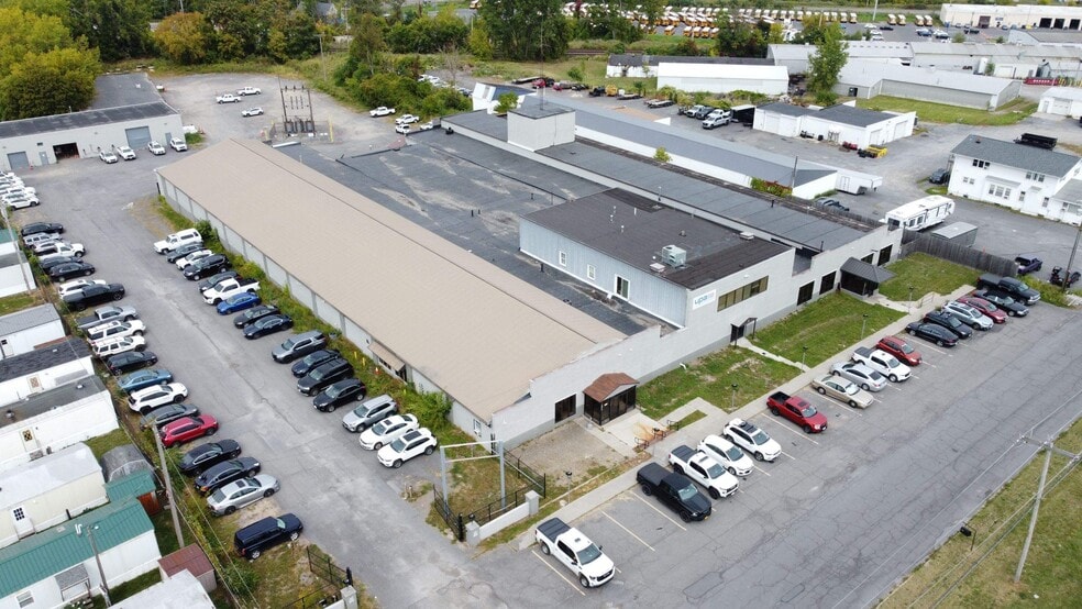 More Photos Of 1811 LeMoyne Ave, Syracuse Warehouse For Sale