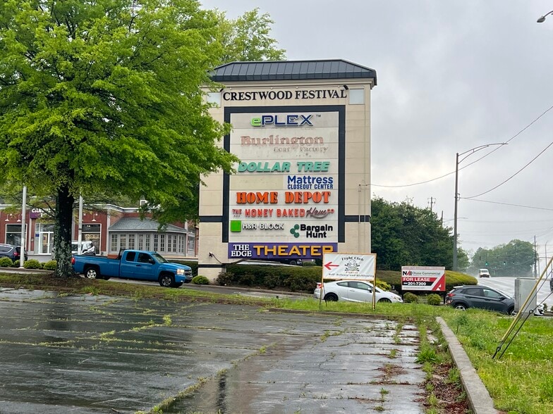 More Photos Of 7201 Crestwood Blvd, Birmingham Restaurant For Sale