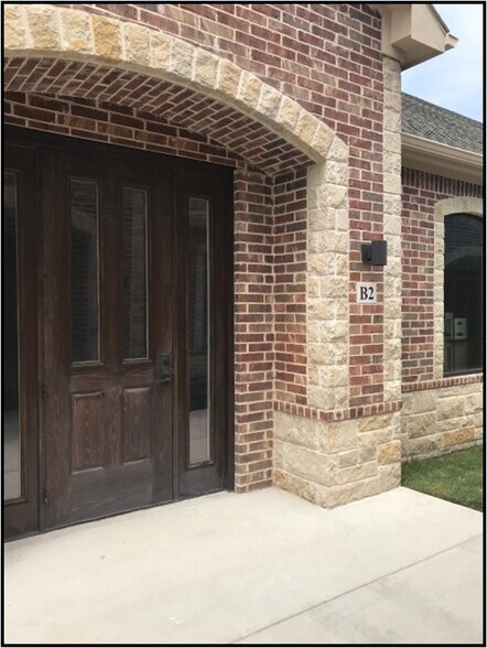 More Photos Of 318 W FM 544, Murphy Medical For Sale