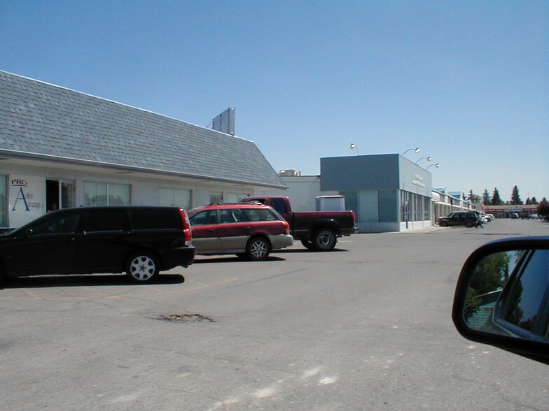 More Photos Of 2200 Overland Ave, Burley Unknown For Lease