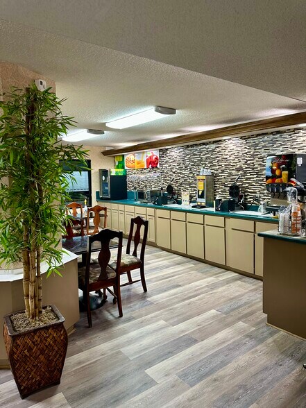 More Photos Of 115 Chapman Rd, Byron Hotel For Sale