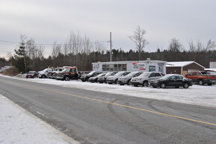 More Photos Of 86 Holland Rd, Brimfield Auto Repair For Sale