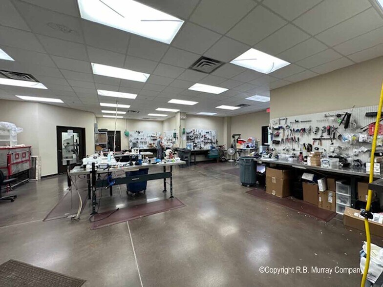 More Photos Of 3250 S Delaware Ave, Springfield Medical For Sale