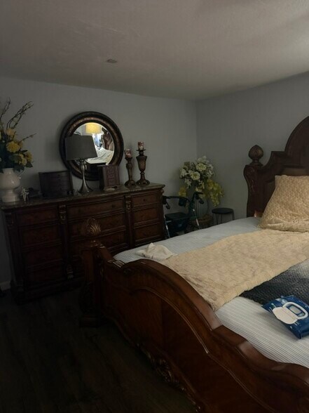 More Photos Of 47th Ave & Cactus Rd, Glendale Assisted Living For Sale