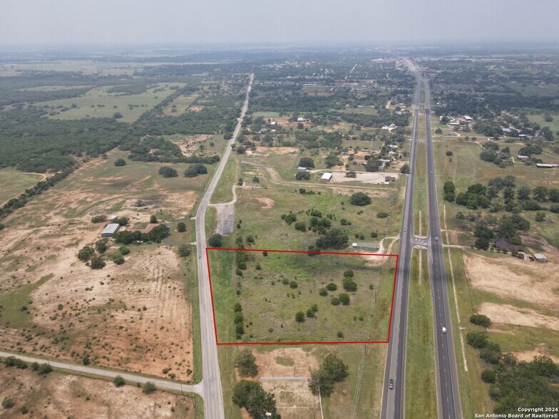 More Photos Of 2 US HWY 181 S, Floresville Land For Sale