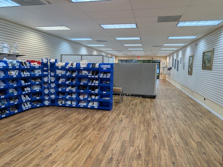 More Photos Of 1110-1117 N Central Ave, Kissimmee Medical For Sale