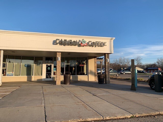 More Photos Of 5607-5667 Manitou Rd, Excelsior Unknown For Lease