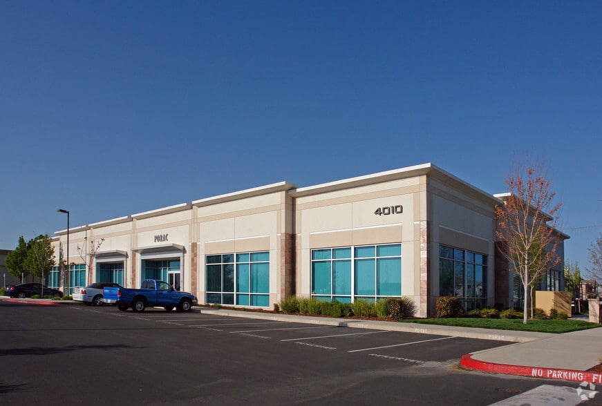 More Photos Of 4010 Truxel Rd, Sacramento Medical For Lease