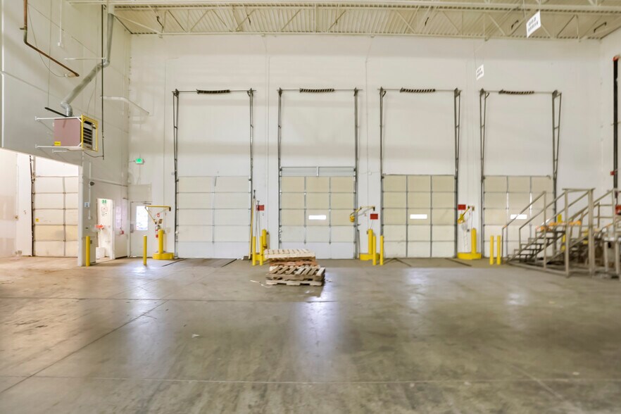 More Photos Of 6268 Monarch Park Pl, Longmont Industrial For Sale