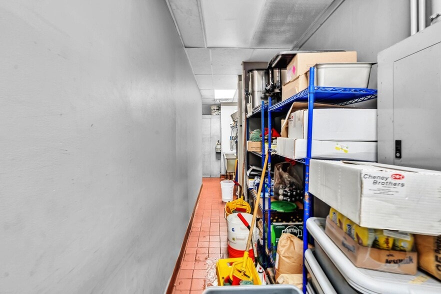 More Photos Of 3693 SW 22nd Ter, Miami General Retail For Lease