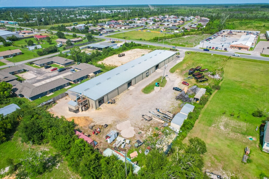 Primary Photo Of 2325 Transmitter Rd, Panama City Warehouse For Lease