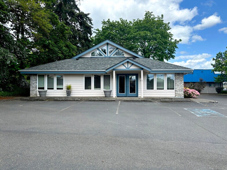 More Photos Of 3265 Liberty Rd S, Salem Office For Sale
