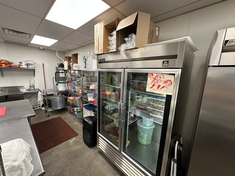 More Photos Of 4100 Central Ave SW, Albuquerque Fast Food For Sale