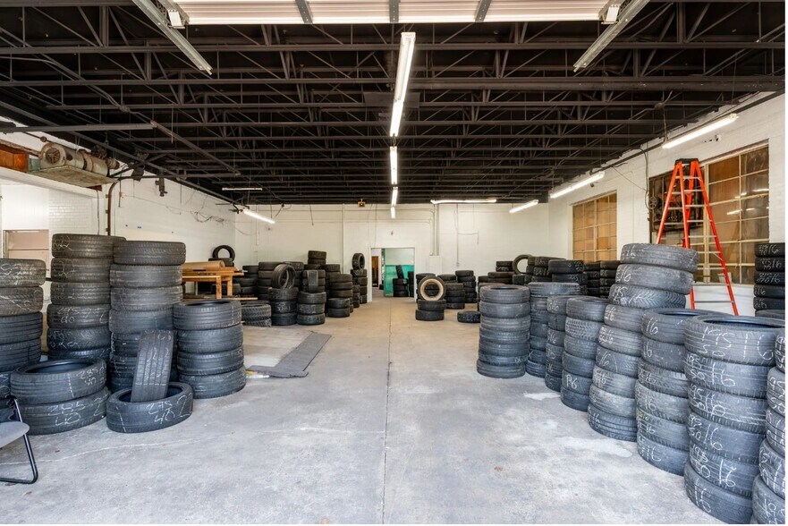 More Photos Of 111 N School St, Greensboro Warehouse For Sale