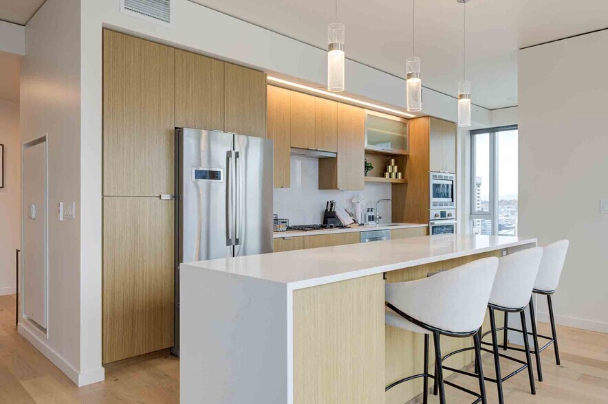 More Photos Of 1430 2nd Ave, Seattle Apartments For Lease