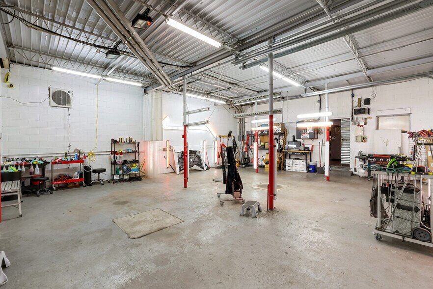 More Photos Of 3001 E Platte Ave, Colorado Springs Service For Sale