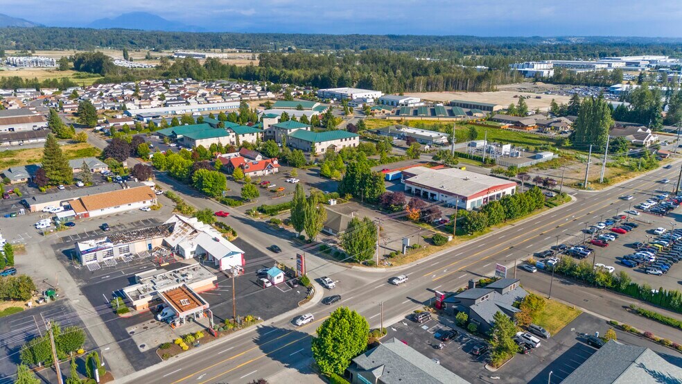 More Photos Of 3506 168th St NE, Arlington Bank For Sale