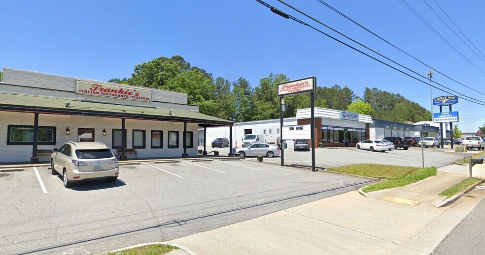 More Photos Of 3085 NE Canton Rd, Marietta Restaurant For Lease