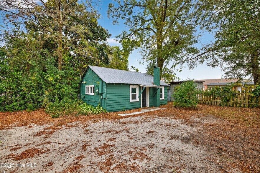 More Photos Of , Wilmington Unknown For Sale