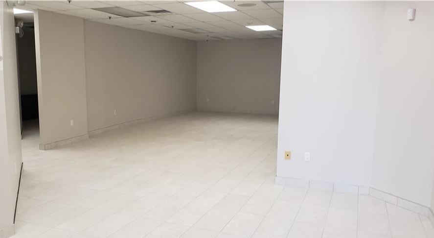 More Photos Of 691 Richmond St, London Office For Lease