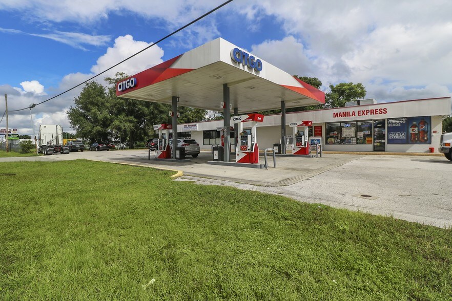More Photos Of 8431-8433 E Colonial Dr, Orlando Service Station For Lease