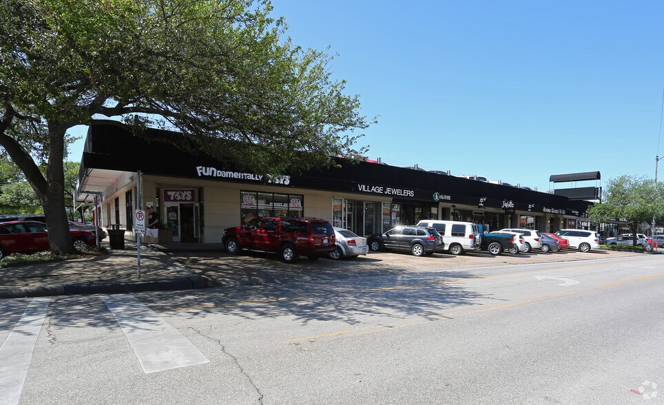 More Photos Of 2401-2423 Rice Blvd, Houston Storefront For Lease