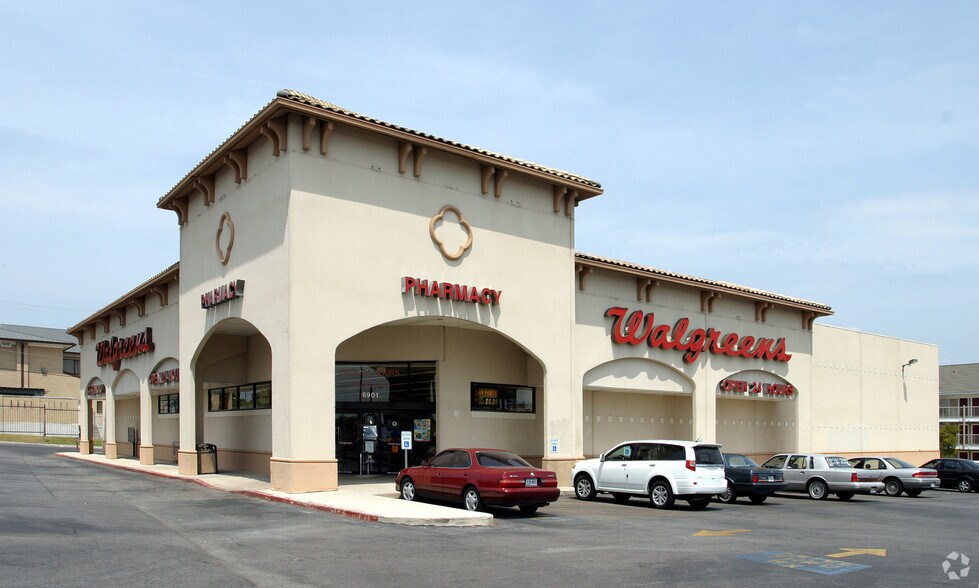 More Photos Of 6901 San Pedro Ave, San Antonio Drugstore For Sale