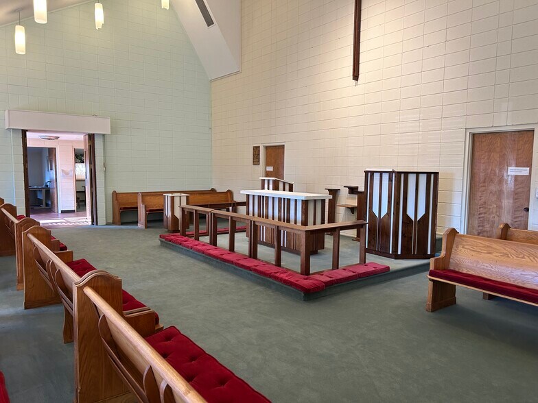 More Photos Of 1410 W Bobo Newsom Hwy, Hartsville Religious Facility For Sale