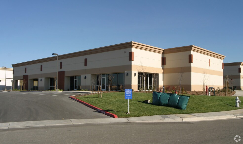 More Photos Of 50 Goldenland Ct, Sacramento Research And Development For Sale