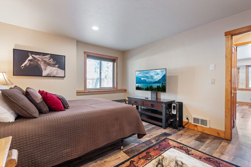 More Photos Of 1845 Hodgson Rd, Whitefish Hotel For Sale