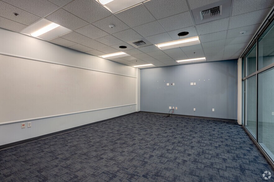 More Photos Of 2101 Arena Blvd, Sacramento Office For Sale