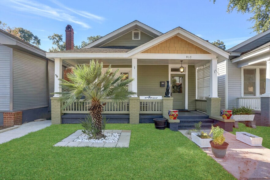 More Photos Of 913-917 W 38th st, Savannah Apartments For Sale