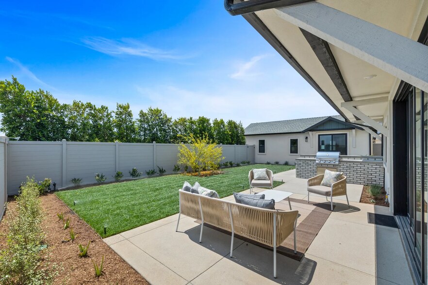 More Photos Of 3747-3751 Adams St, Carlsbad Apartments For Sale